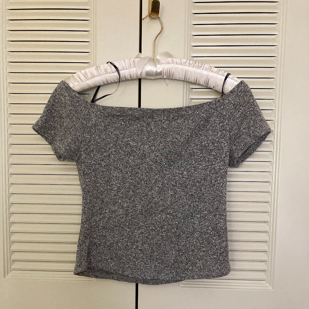 Forever 21+  heathered white / grey stretch crop top 2x XXL